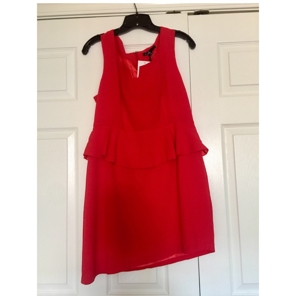 Boutique peplum style dress - NWT